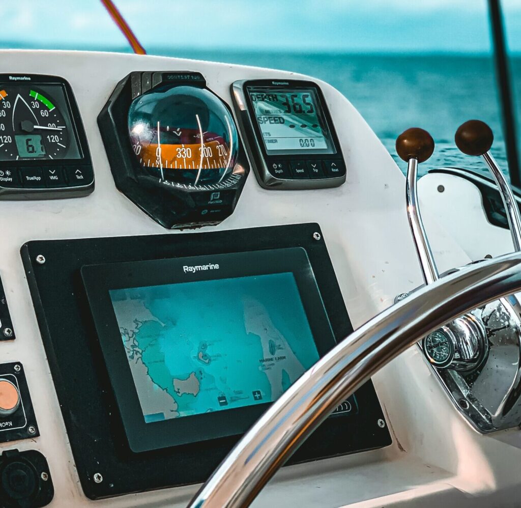 yacht management experts